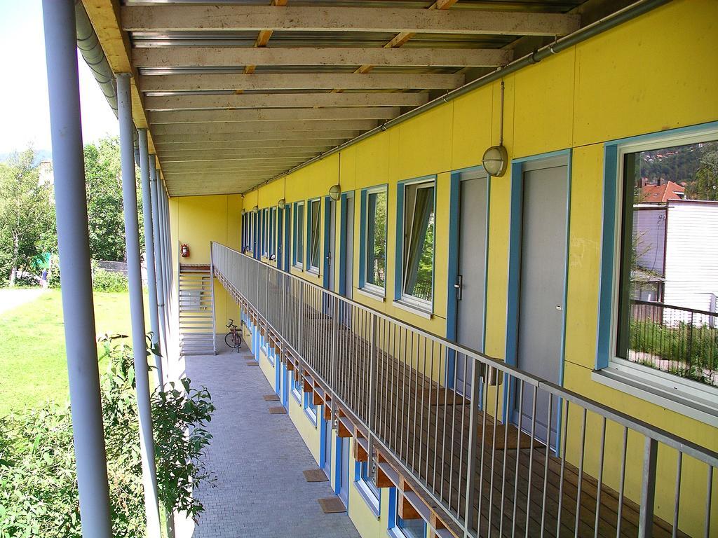 Swiss Hostel Lago Lodge Biel Quarto foto